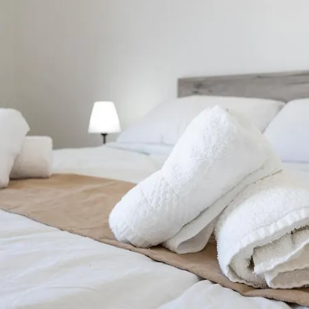 Appartamento New, Designer, Central Penthouse With Wifi & Ac By 360 Estates Msida