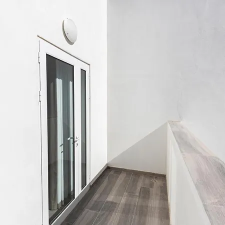 Appartamento New, Designer, Central Penthouse With Wifi & Ac By 360 Estates Msida